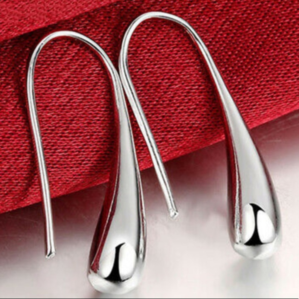 NEW Simple Stamped 925 Silver Earrings A Pair/set